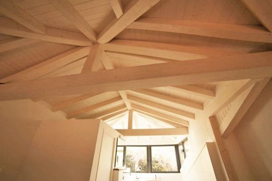 Piezas artesanales en madera maciza